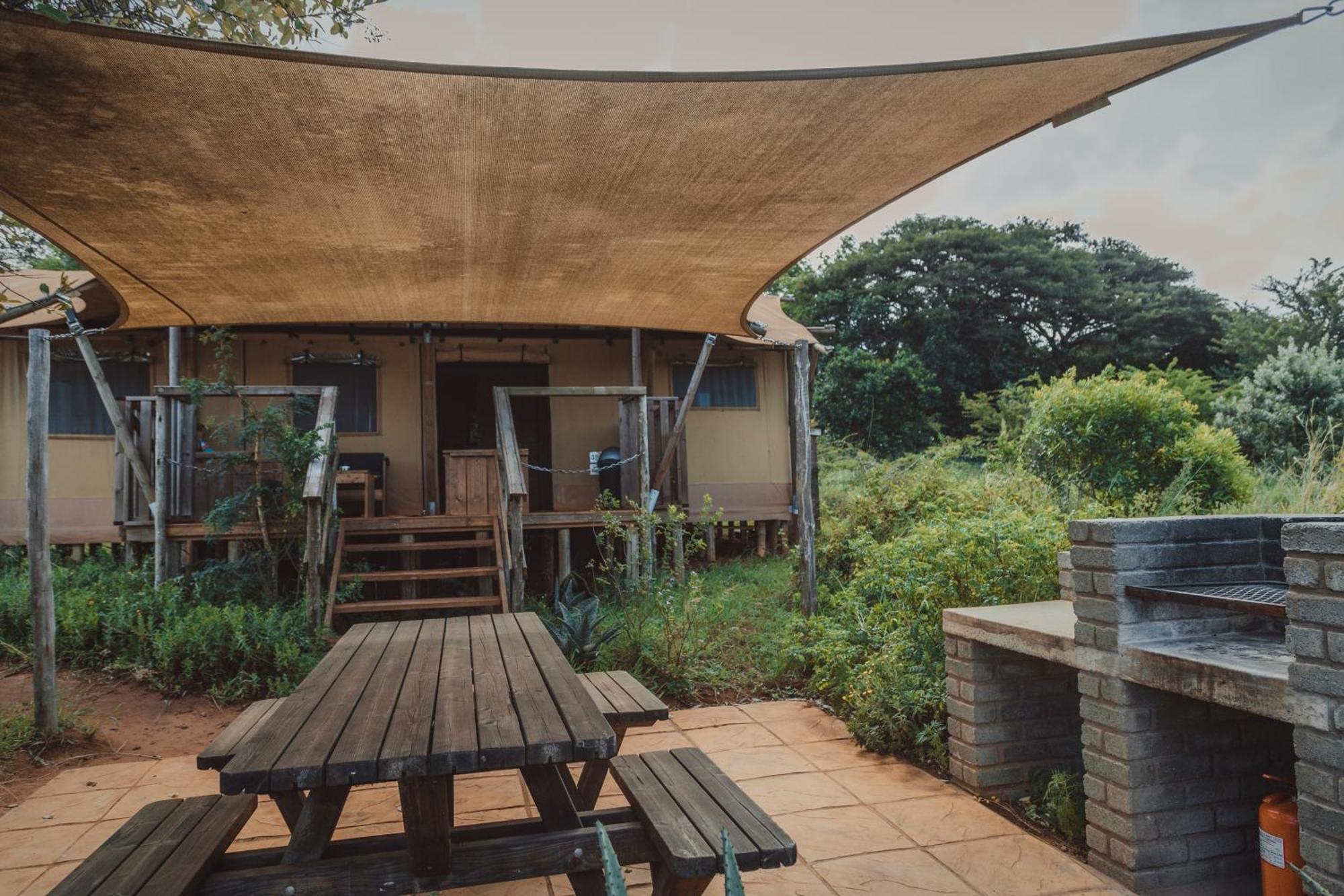 Hluhluwe Bush Camp Hotel Exterior photo